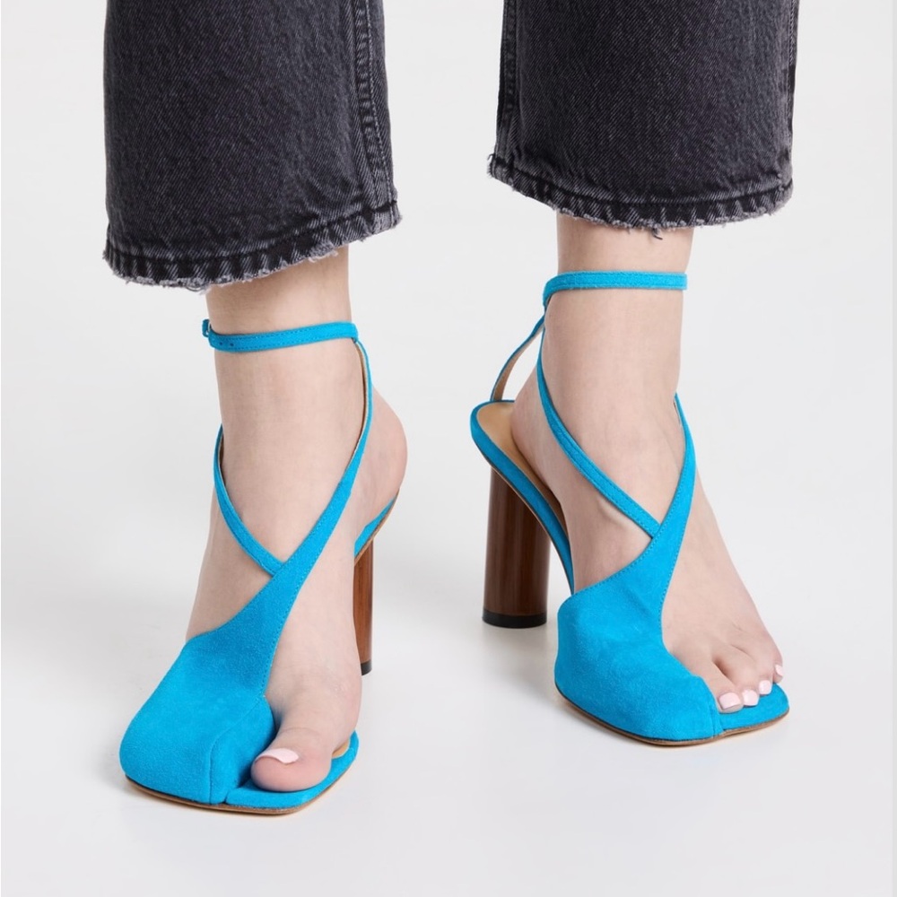 Awake Mode Christine Sandals
